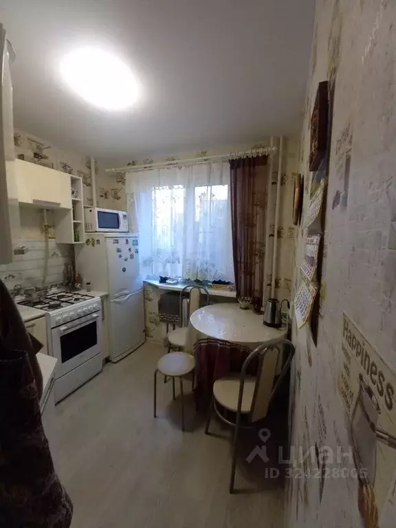 2-к кв. Псковская область, Псков Гражданская ул., 17А (44.2 м) - Фото 1