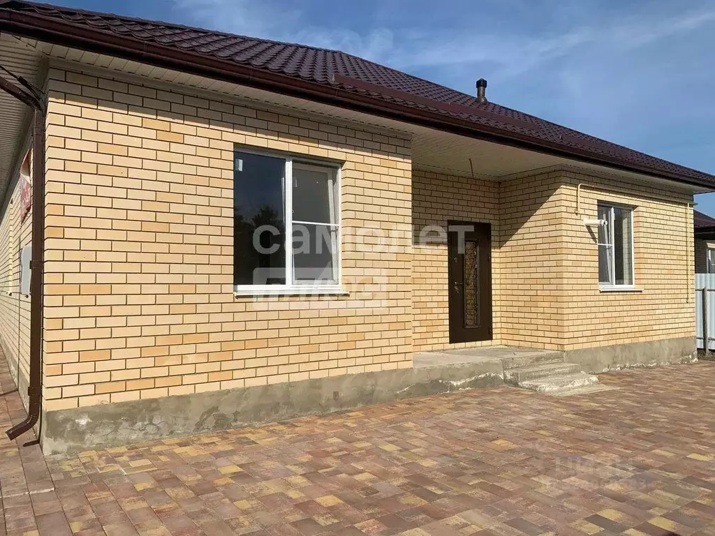 Дом в Краснодарский край, Динской район, с. Красносельское Длинная ул. ... - Фото 1