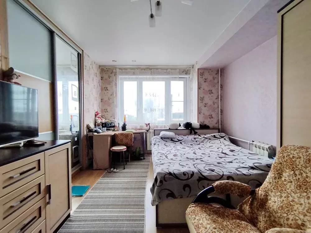 Продается комната в 4-комнатной квартире - Фото 2