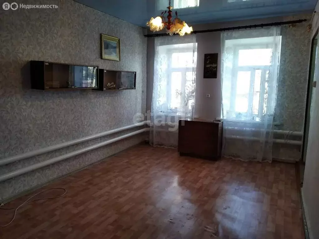 1-комнатная квартира: Ирбит, улица Володарского, 8 (30.4 м) - Фото 1
