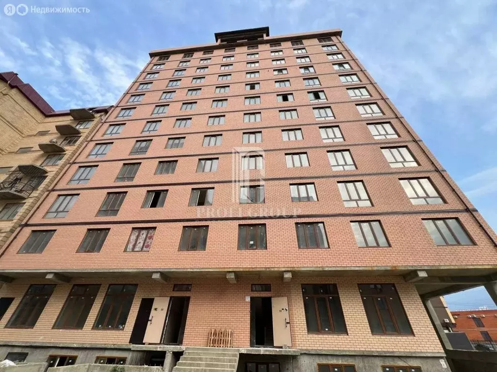 1-комнатная квартира: Махачкала, улица Хаджи Булача, 29 (62 м) - Фото 0