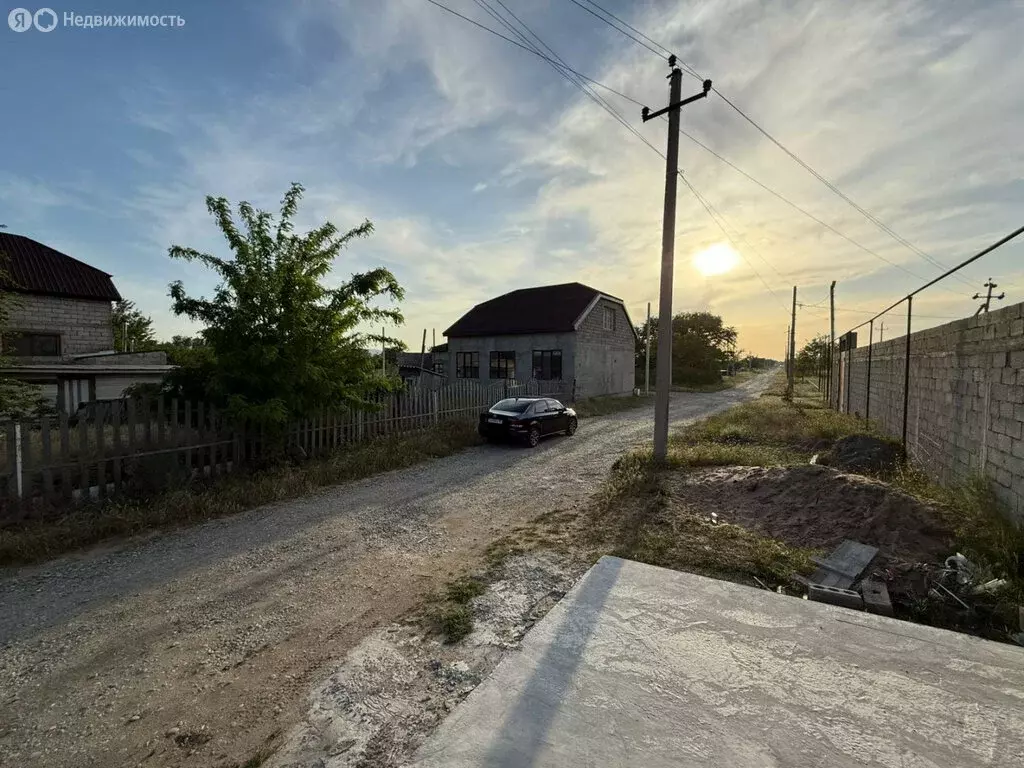 Дом в Республика Дагестан, Махачкала (200 м) - Фото 1