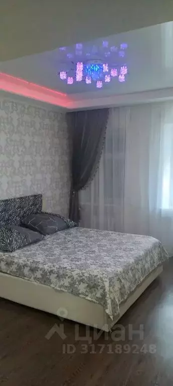 3-к кв. Краснодарский край, Ейск Нижнесадовая ул., 19 (57.0 м) - Фото 0