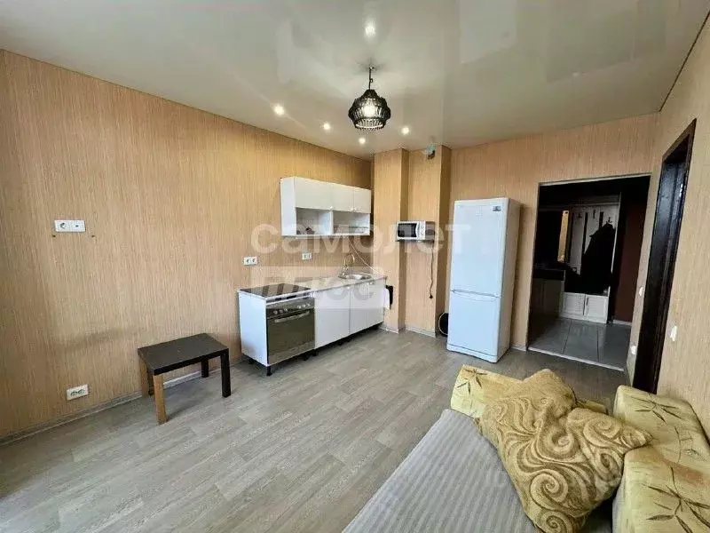 1-к кв. Омская область, Омск просп. Космический, 22к2 (42.0 м) - Фото 1