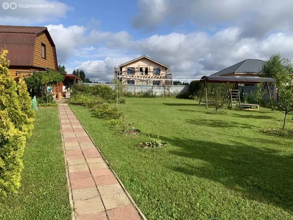 Дом в Московская область, городской округ Серпухов, деревня Верхние ... - Фото 1