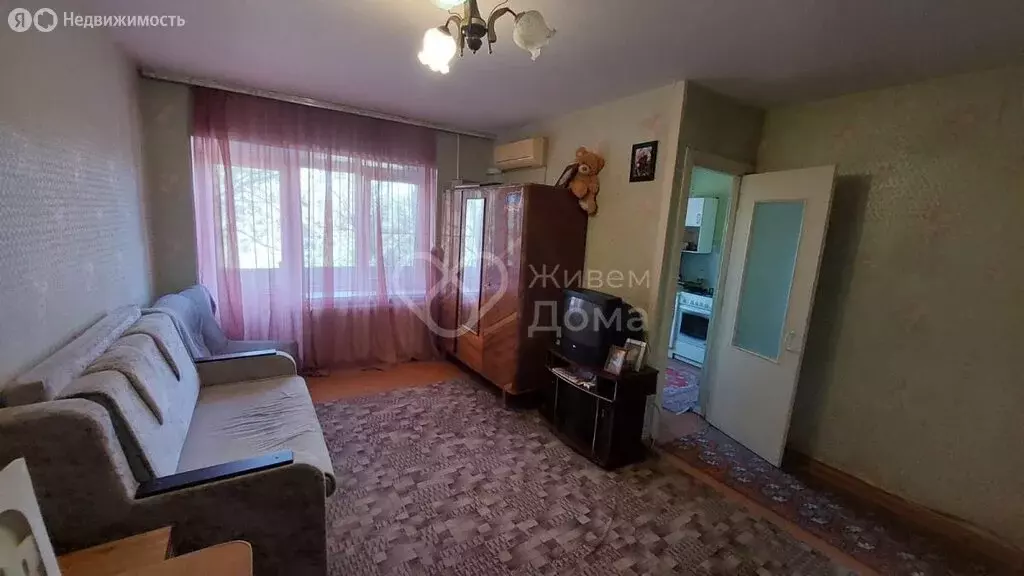 1-комнатная квартира: Волжский, улица Пушкина, 48 (34 м) - Фото 0