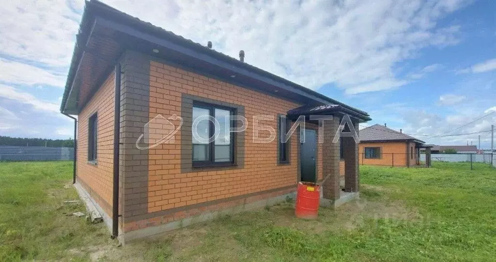 Дом в Тюменская область, Тюмень ул. Надира Сагдеева, 4 (78 м) - Фото 2