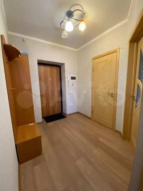 Комната 30 м в 1-к., 6/6 эт. - Фото 1