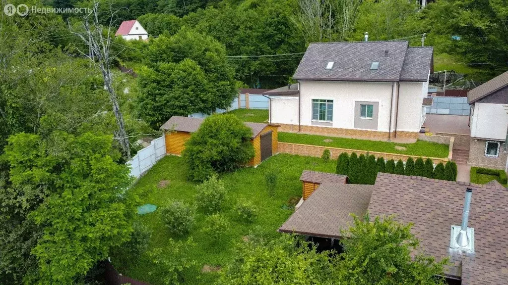 Дом в село Калиновое Озеро, Харьковская улица, 2Ас1 (170 м) - Фото 1