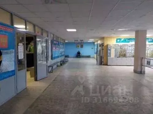 Помещение свободного назначения в Ярославская область, Рыбинск ... - Фото 0