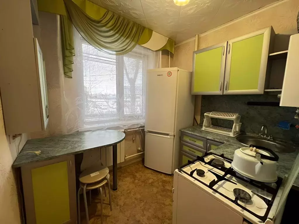 2-к кв. Оренбургская область, Оренбург ул. 60 лет Октября, 22 (50.0 м) - Фото 0