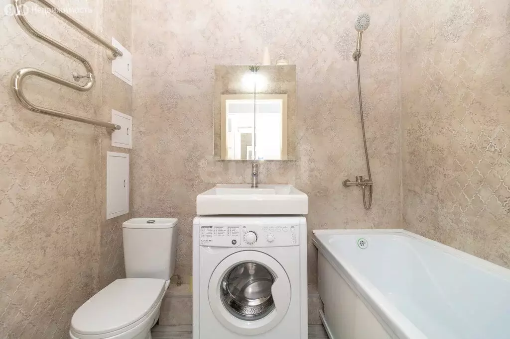Квартира-студия: Тюмень, улица Вице-адмирала Воронцова, 5 (24.2 м) - Фото 1