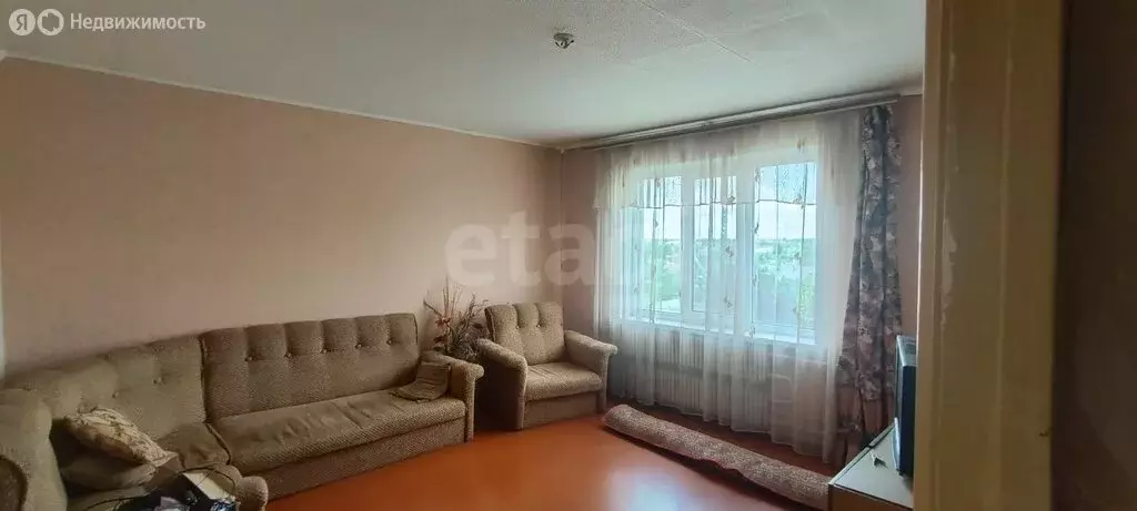 3-комнатная квартира: Клинцы, улица Гагарина, 112 (59.7 м) - Фото 0
