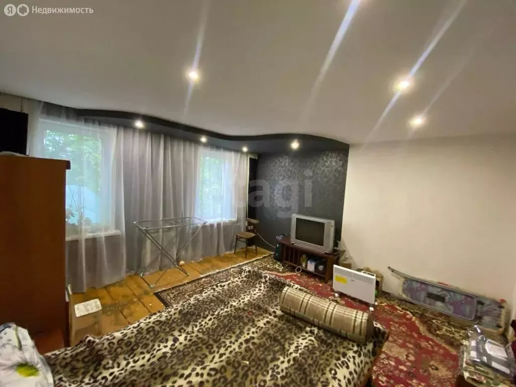 2-комнатная квартира: Ковров, улица Белинского, 16 (50 м) - Фото 1