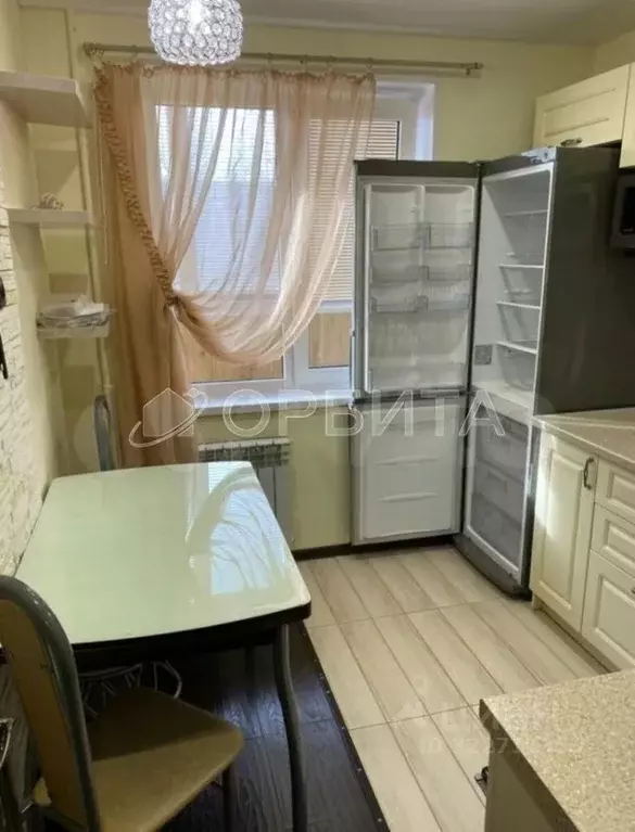 1-к кв. Тюменская область, Тюмень ул. Федюнинского, 13 (33.2 м) - Фото 1