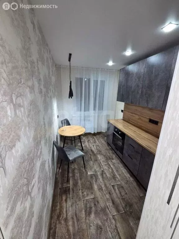 2-комнатная квартира: Барнаул, улица 50 лет СССР, 27А (44 м) - Фото 1