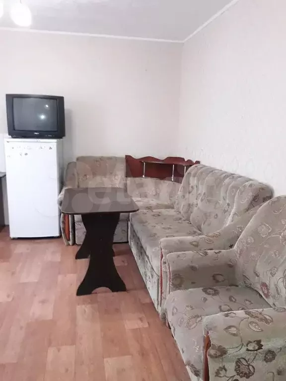 2-к. квартира, 43 м, 1/1 эт. - Фото 1