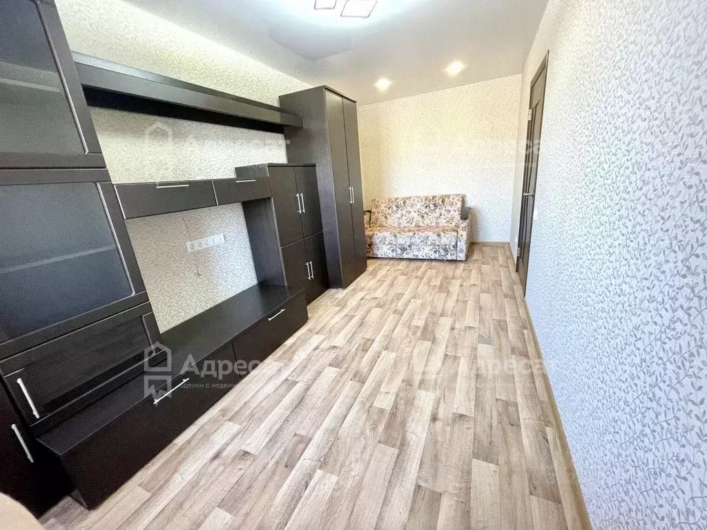 1-к кв. Волгоградская область, Волгоград ул. 70-летия Победы, 23 (28.2 ... - Фото 1