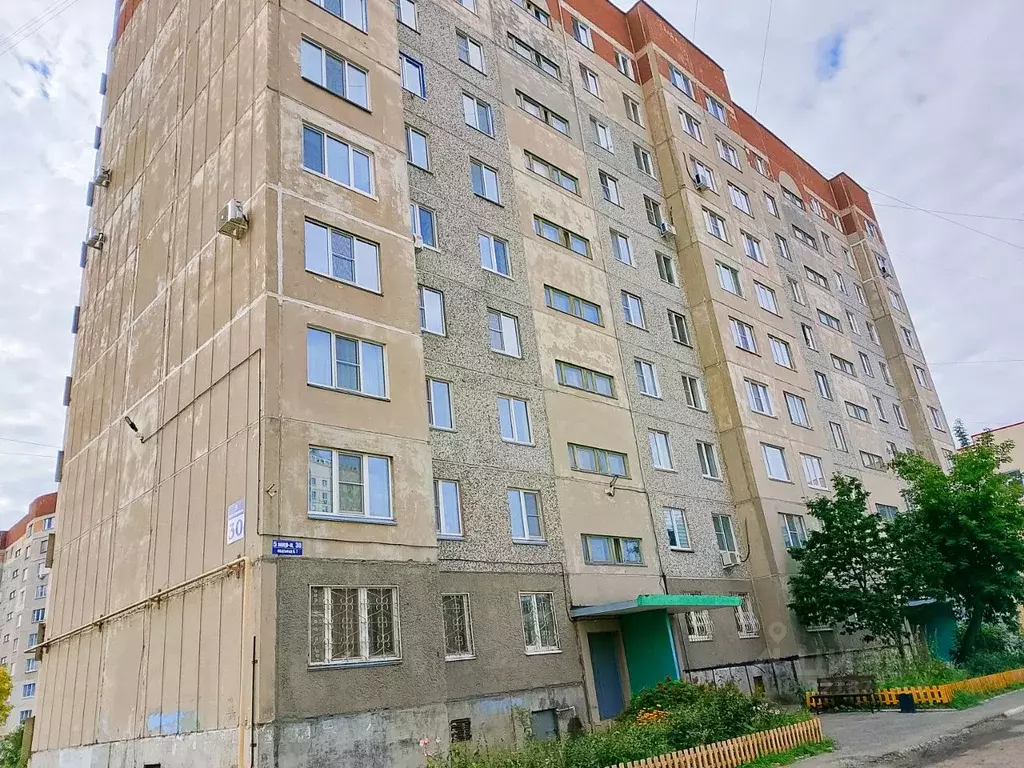 3-к кв. Курганская область, Курган Заозерный жилрайон, 5-й мкр, 30 ... - Фото 0