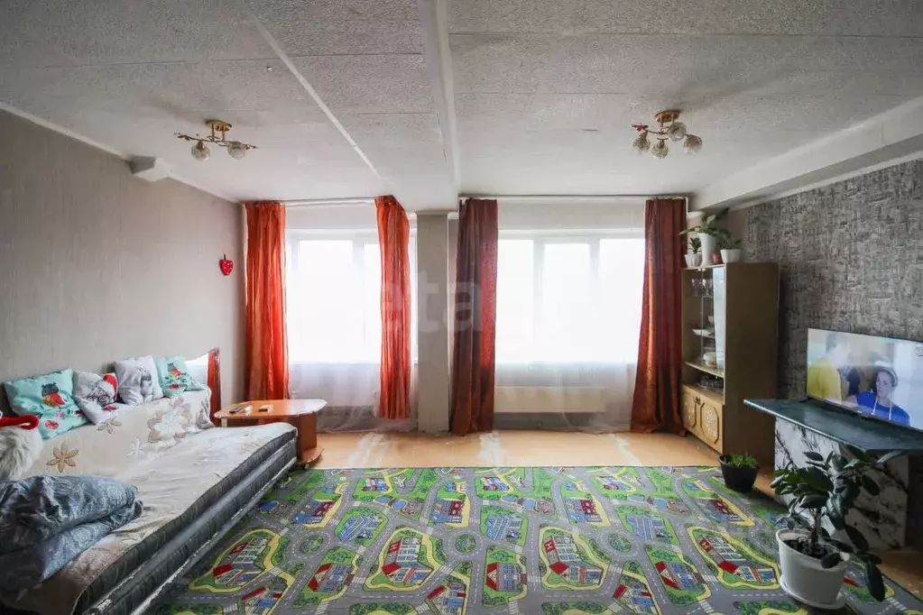 3-к кв. Красноярский край, Красноярск Волгоградская ул., 18 (78.0 м) - Фото 1