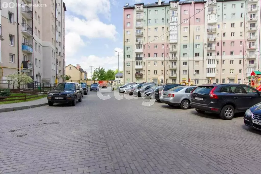 2-комнатная квартира: Калининград, улица Генерала Раевского, 4 (56 м) - Фото 0
