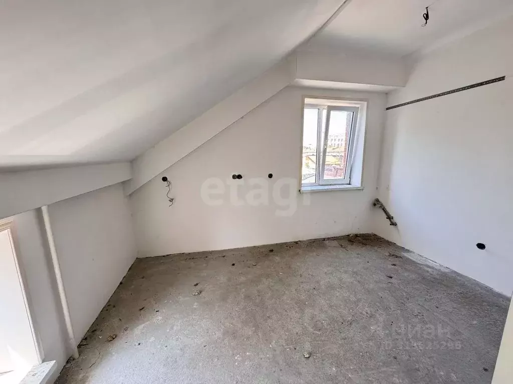 Дом в Северная Осетия, Владикавказ ул. Владимира Баллаева, 26 (302 м) - Фото 0