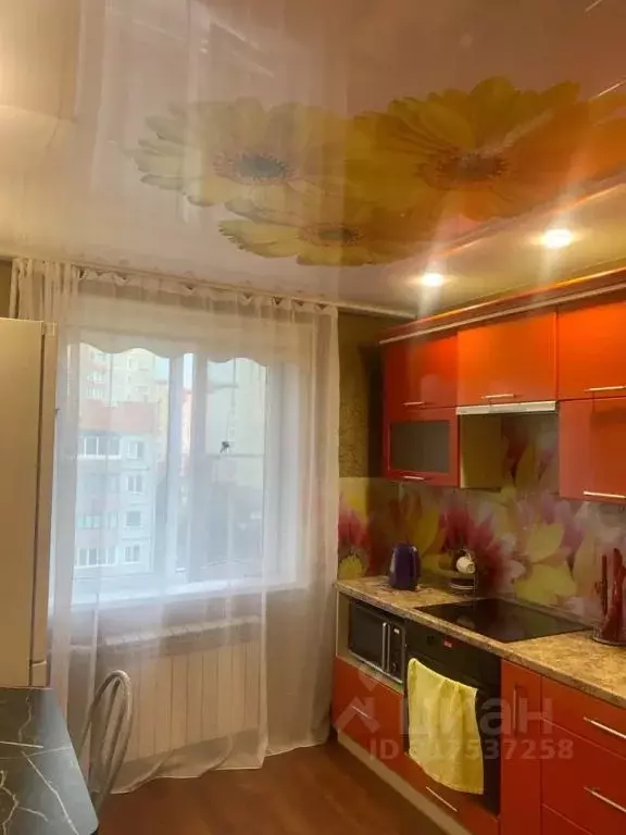 2-к кв. Псковская область, Псков ул. Генерала Маргелова, 11 (58.0 м) - Фото 0