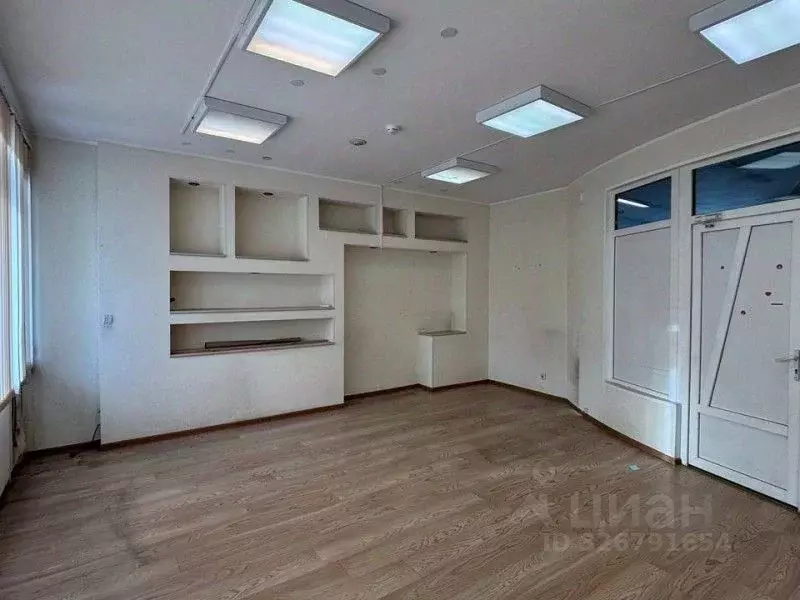 Офис в Санкт-Петербург пл. Конституции, 2 (32 м) - Фото 2