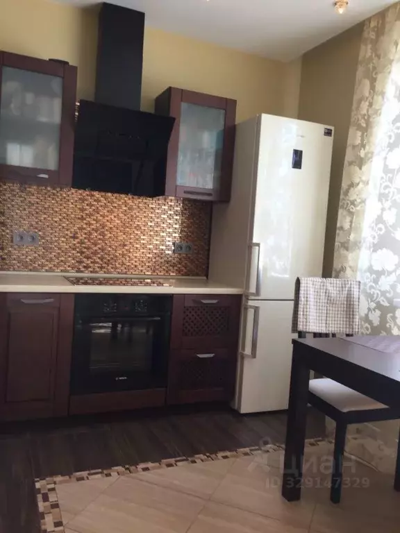 2-к кв. Москва пос. Коммунарка, ул. Липовый Парк, 11 (60.0 м) - Фото 1