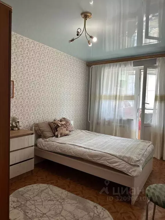 2-к кв. Волгоградская область, Волгоград ул. 8-й Воздушной Армии, 19 ... - Фото 1