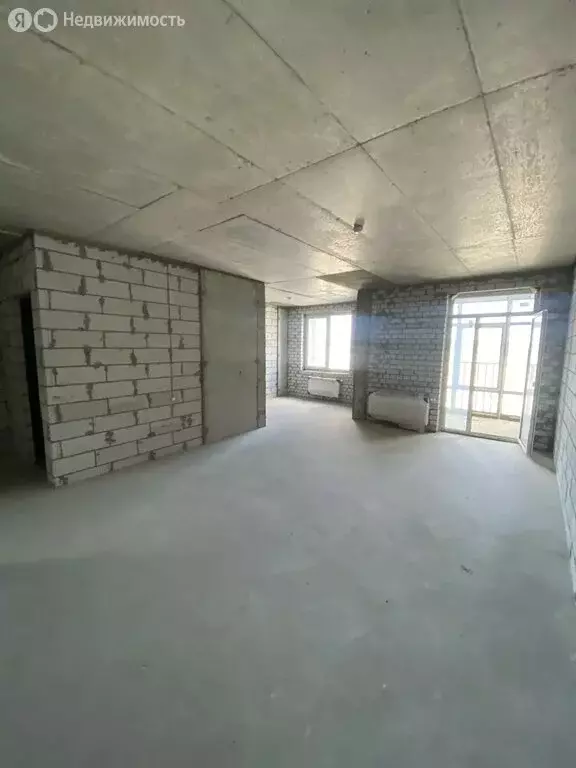 Квартира-студия: Волгоград, Батальонная улица, 9 (53.1 м) - Фото 1