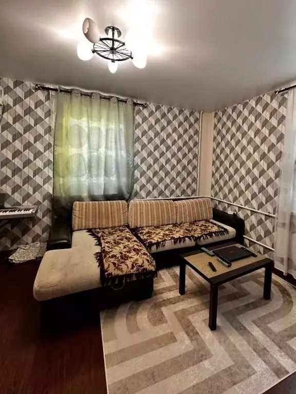 2-к кв. Волгоградская область, Волгоград Жилгородок мкр, ул. Савкина, ... - Фото 1