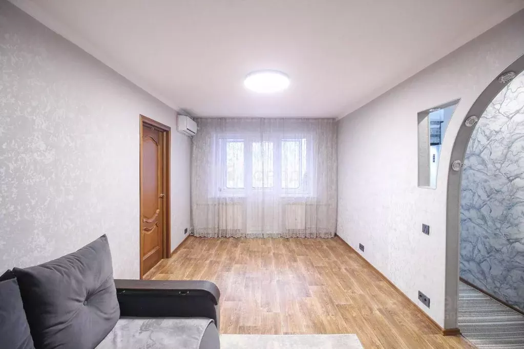 2-к кв. Алтайский край, Барнаул ул. Глушкова, 31 (46.0 м) - Фото 1