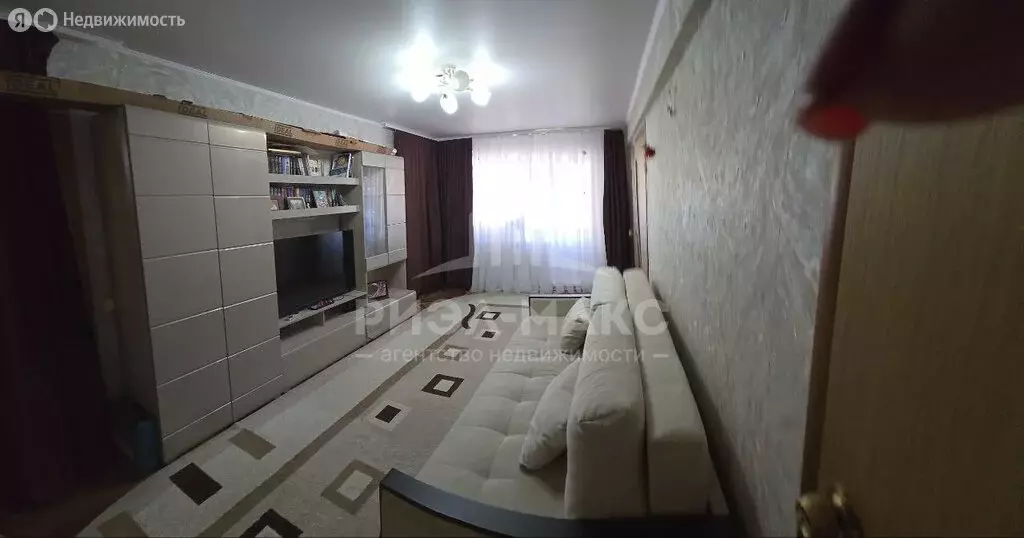 3-комнатная квартира: Брянск, Бежицкий район, улица Дружбы, 28 (48.9 ... - Фото 2