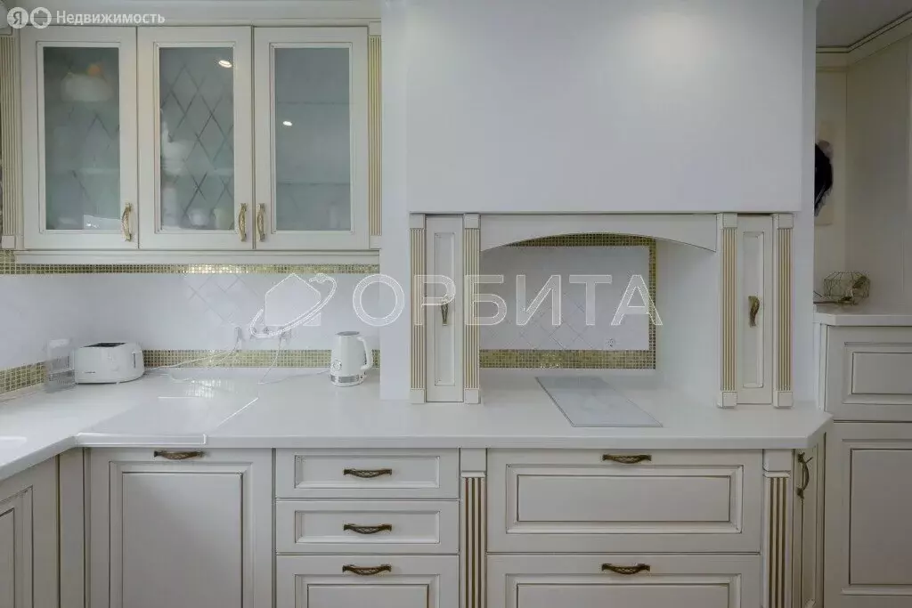 2-комнатная квартира: Тюмень, улица Михаила Сперанского, 37 (74 м) - Фото 1