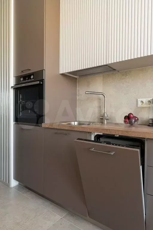 1-к. квартира, 38 м, 5/8 эт. - Фото 0
