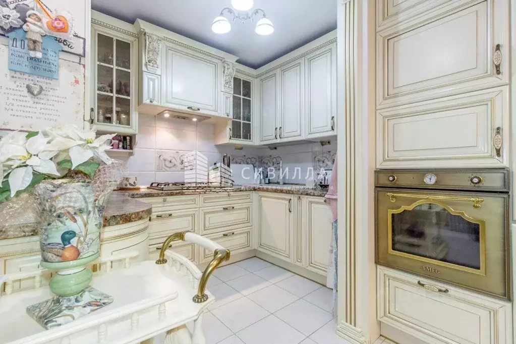 4-к кв. Калининградская область, Калининград ул. Алябьева, 1А (127.6 ... - Фото 0