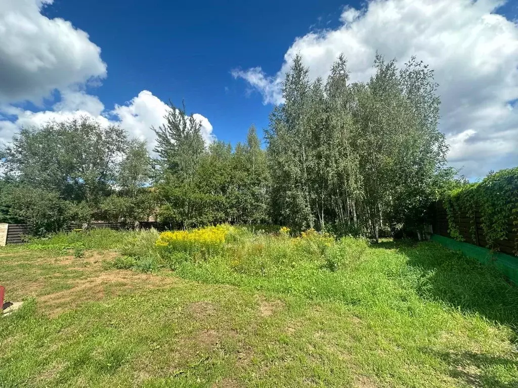 Участок в Московская область, Одинцовский городской округ, д. ... - Фото 1