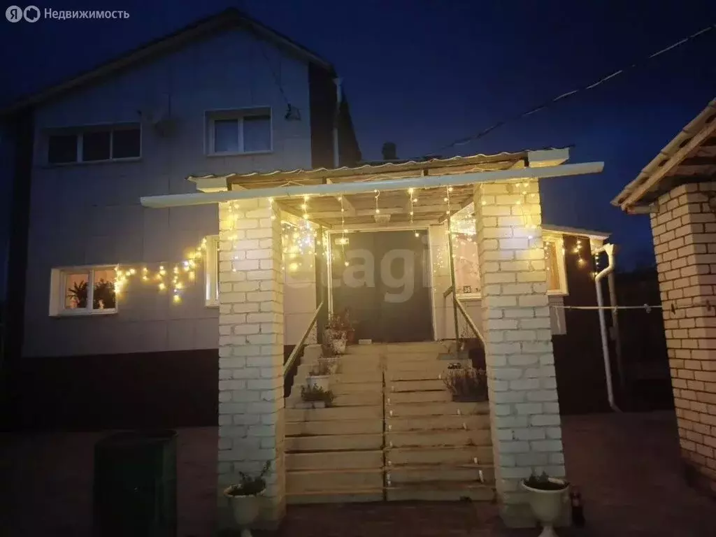 Дом в село Филатовка, Набережная улица (132 м) - Фото 1