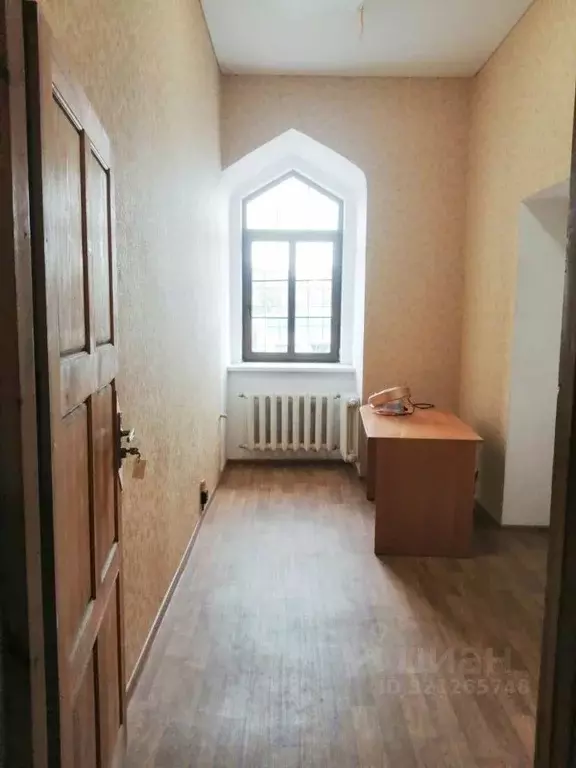 Офис в Калининградская область, Калининград ул. Литовский Вал (10 м) - Фото 0