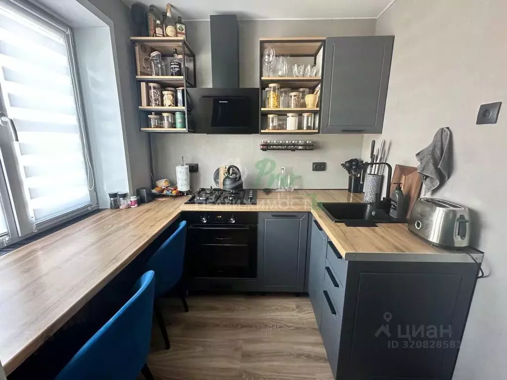 2-к кв. Краснодарский край, Ейск ул. Розы Люксембург, 170 (45.9 м) - Фото 1