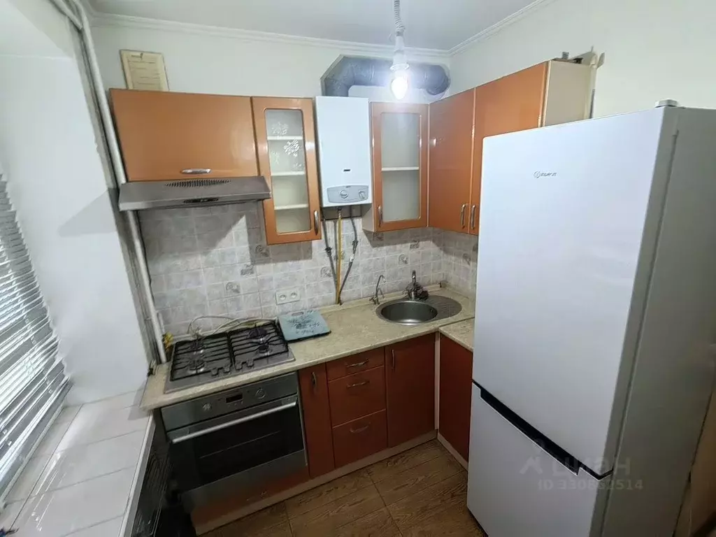 2-к кв. Крым, Симферополь ул. Кечкеметская, 101 (46.1 м) - Фото 1
