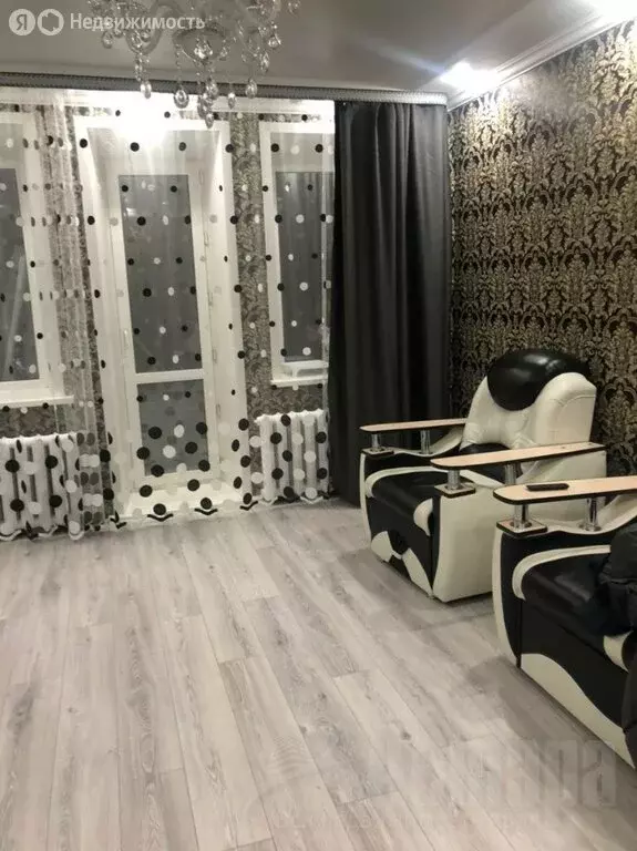 3-комнатная квартира: Чита, улица Бутина, 52 (80 м) - Фото 1