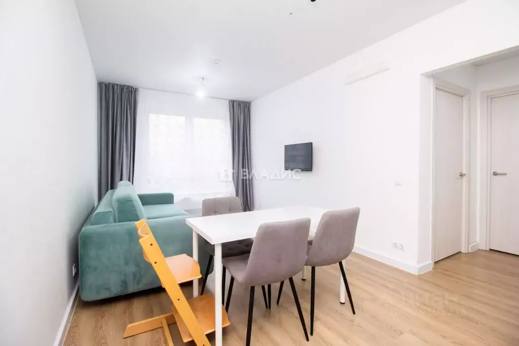 3-к кв. Москва Очаковское ш., 5к1 (81.8 м) - Фото 2