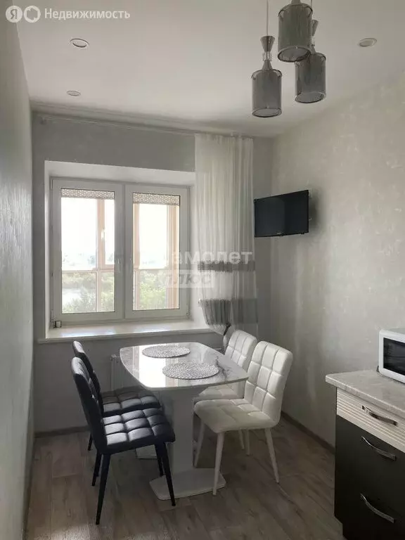 2-комнатная квартира: Курган, 9-я Больничная улица, 8 (57.5 м) - Фото 0
