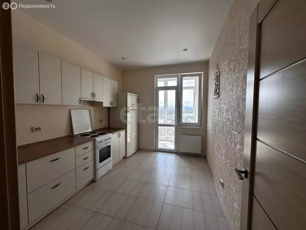 1-комнатная квартира: село Мирное, улица Крымской Весны, 1к7 (38 м) - Фото 1
