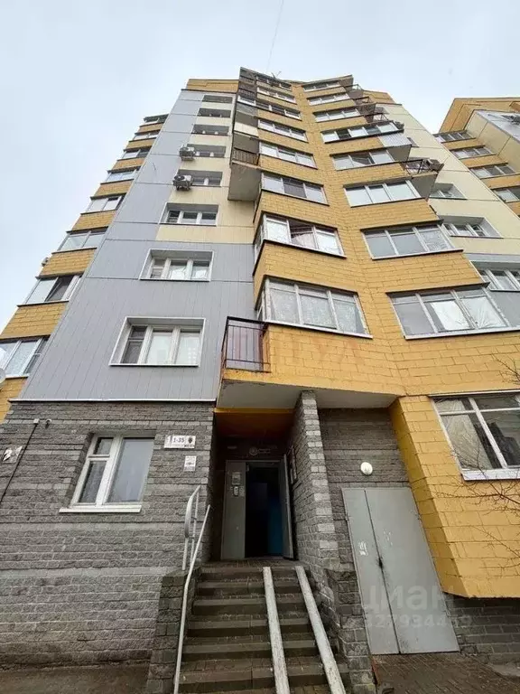 1-к кв. Белгородская область, Старый Оскол Дубрава мкр, 1 кв-л, 19 ... - Фото 1