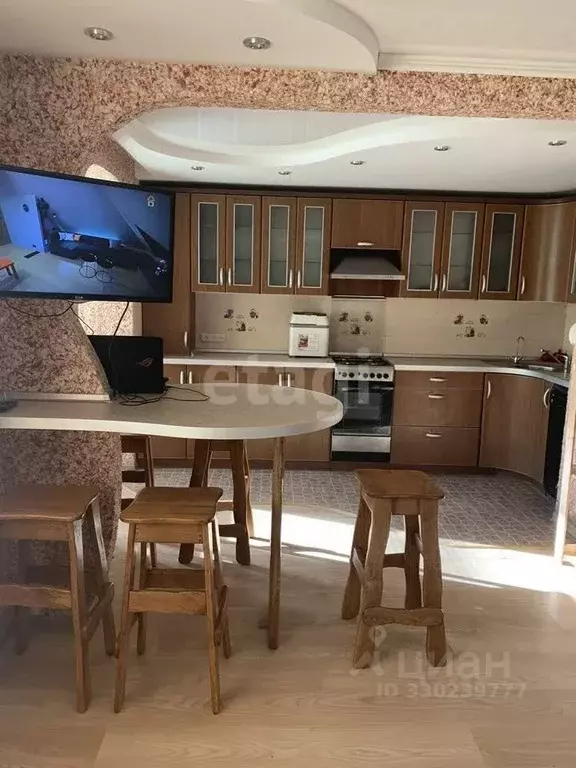 4-к кв. Крым, Евпатория просп. Победы, 62 (75.0 м) - Фото 1