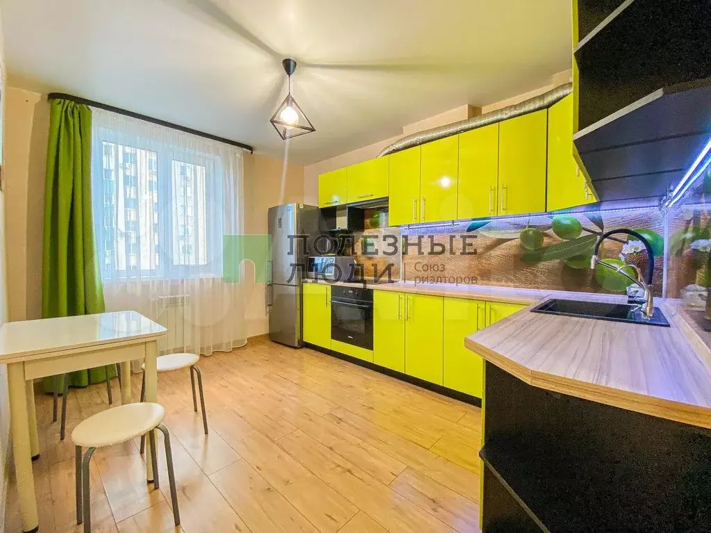 1-к. квартира, 38 м, 5/25 эт. - Фото 1