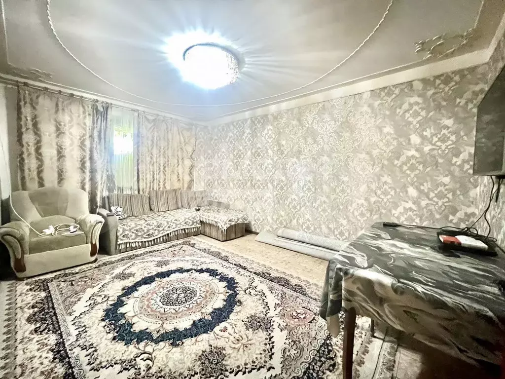 3-к. квартира, 64 м, 1/4 эт. - Фото 0